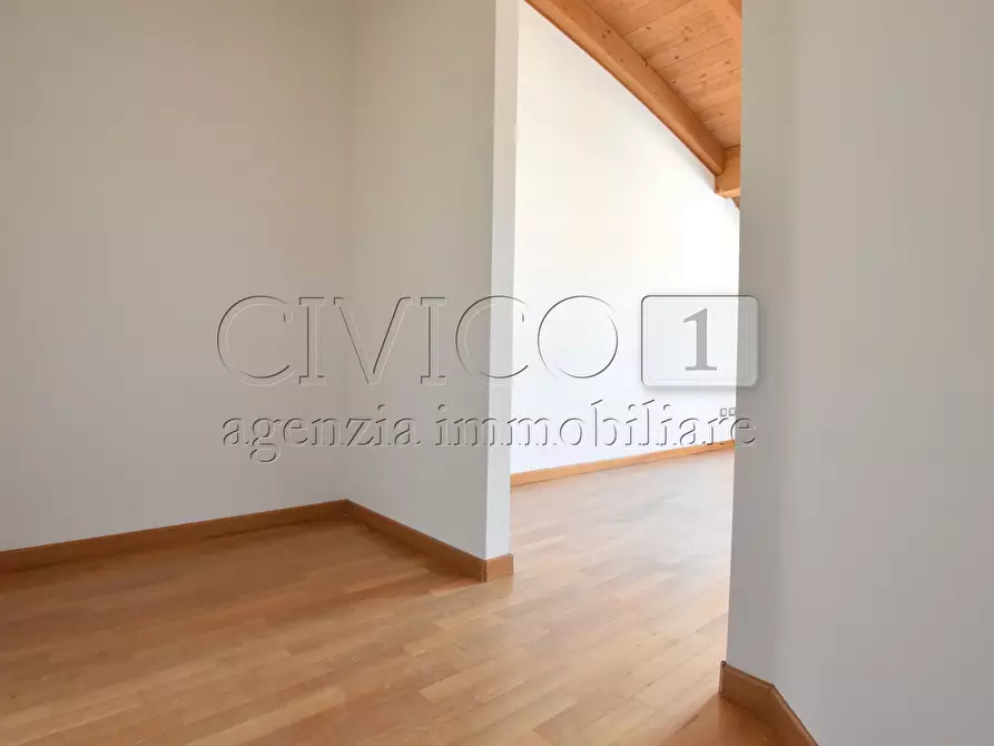 Immagine 14 di Appartamento in vendita  in via canestrini a Padova