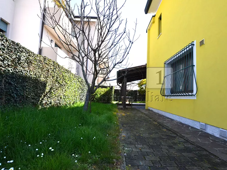 Immagine 14 di Casa indipendente in vendita  in Via Galileo Galilei 4 a Albignasego