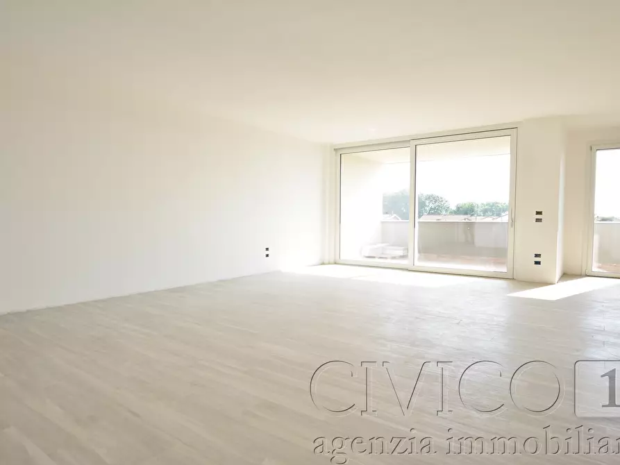 Immagine 14 di Attico in vendita  in Via Sicilia 1 a Rubano