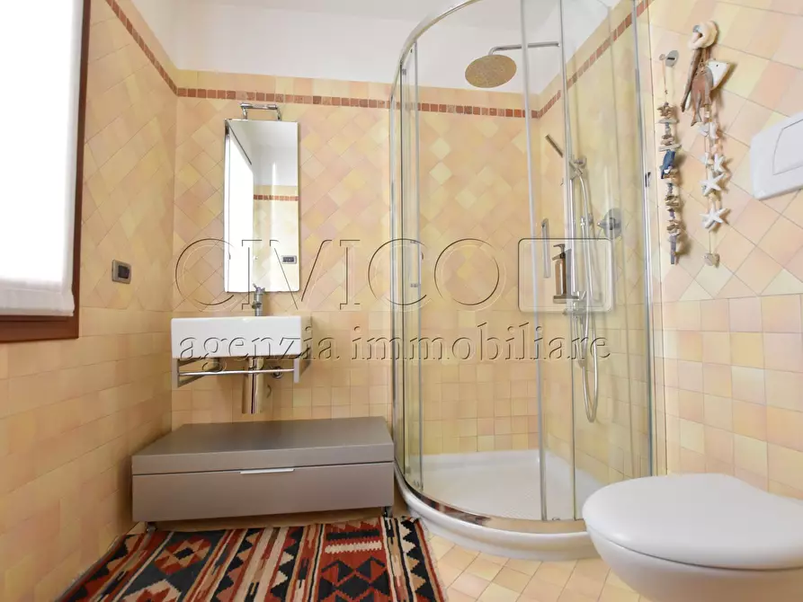Immagine 22 di Villa in vendita  in Via Bolzano a Saonara