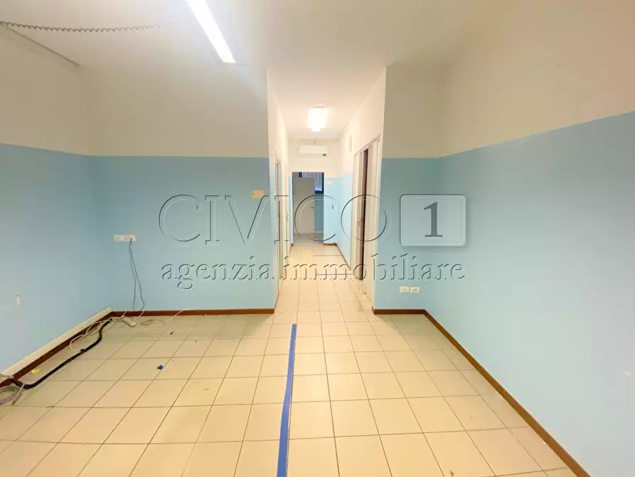 Immagine 16 di Ufficio in affitto  in Via Italia Unita 1 a Torri Di Quartesolo
