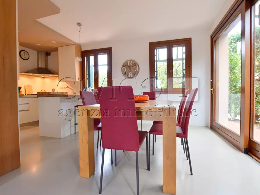 Immagine 10 di Casa bifamiliare in vendita  in Via Vangadizza a Rubano