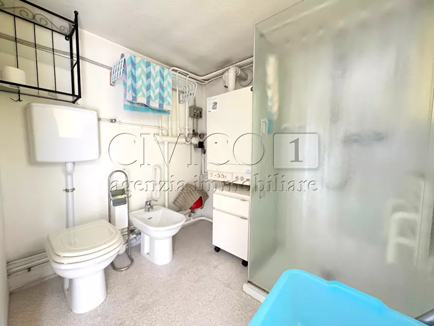 Immagine 11 di Casa bifamiliare in vendita  in Viale Martiri della Liberazione 61 a Carmignano Di Brenta