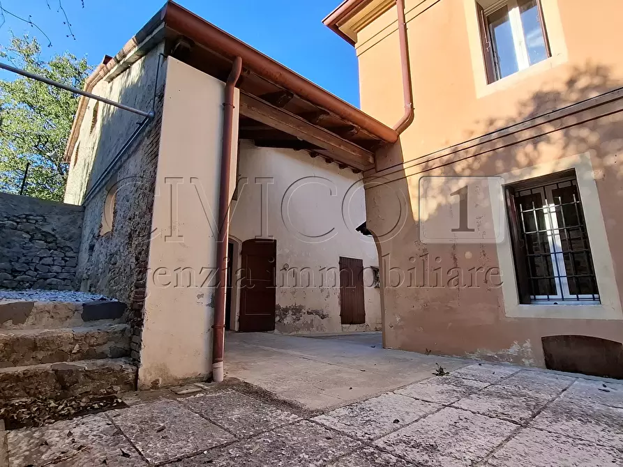 Immagine 8 di Villa in vendita  in Viale Scalabrini a Bassano Del Grappa