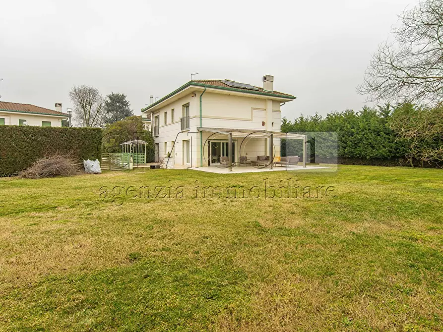 Immagine 49 di Casa bifamiliare in vendita  a Vicenza