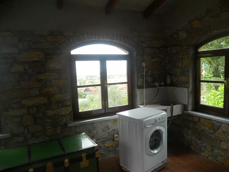 Immagine 55 di Villa in vendita  in Via Palvotrisia 92 a Castelnuovo Magra