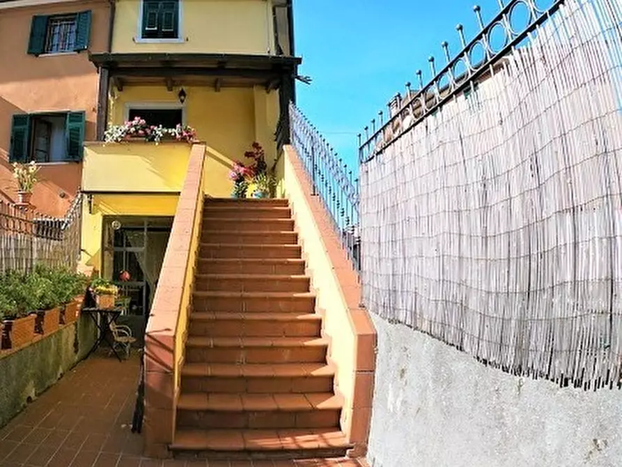 Immagine 16 di Terratetto in vendita  in Strada Comunale Potrignano Sorgnano 4 a Carrara