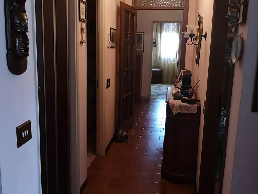 Immagine 22 di Appartamento in vendita  in Piazza Marco Tosini 1 a Castelnuovo Magra