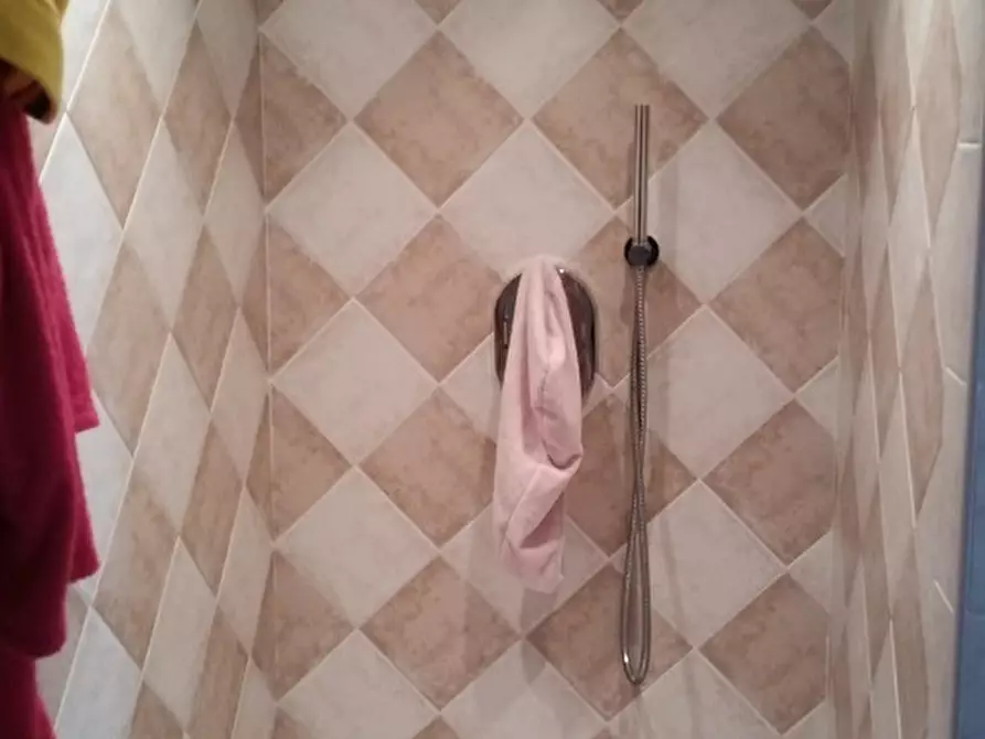 Immagine 20 di Casa semindipendente in vendita  in Marina di Carrara a Carrara