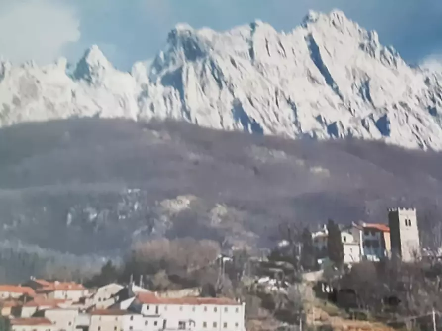 Immagine 1 di Casa semindipendente in vendita  in Via Olmo 27 a Fosdinovo