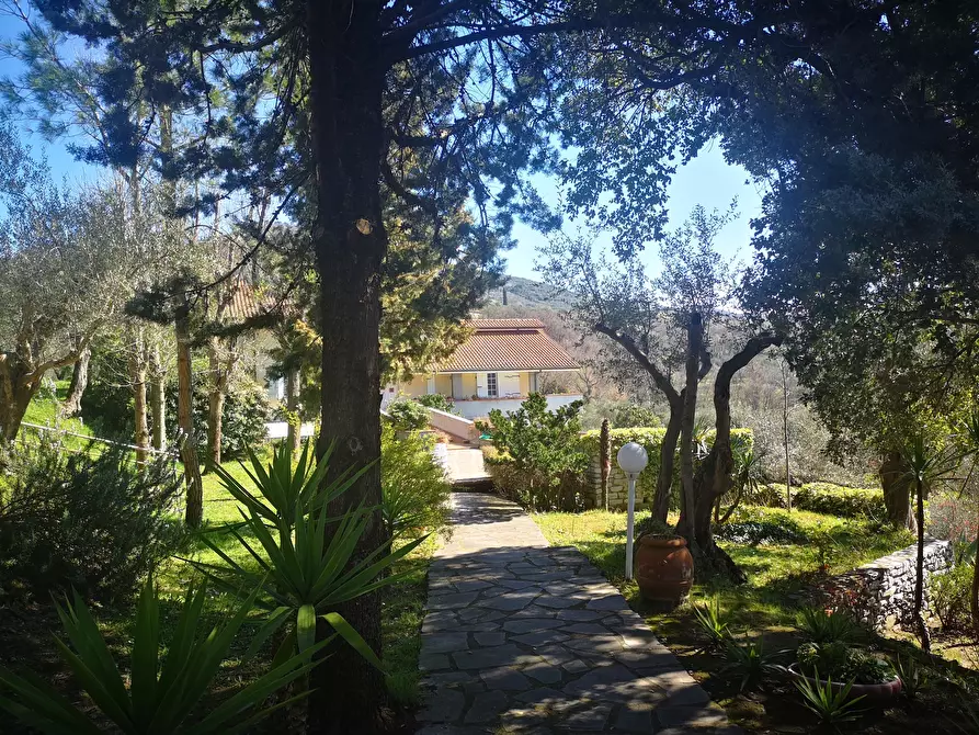 Immagine 60 di Villa in vendita  in Via Montecchio 70 a Castelnuovo Magra