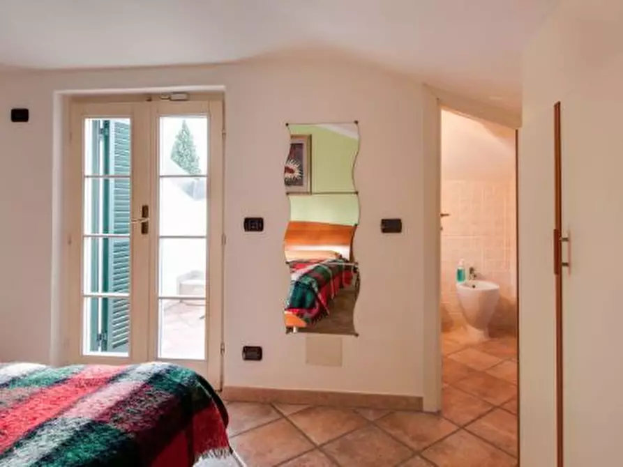 Immagine 18 di Villa in vendita  in Via Privata Villa Ceci 21 a Carrara