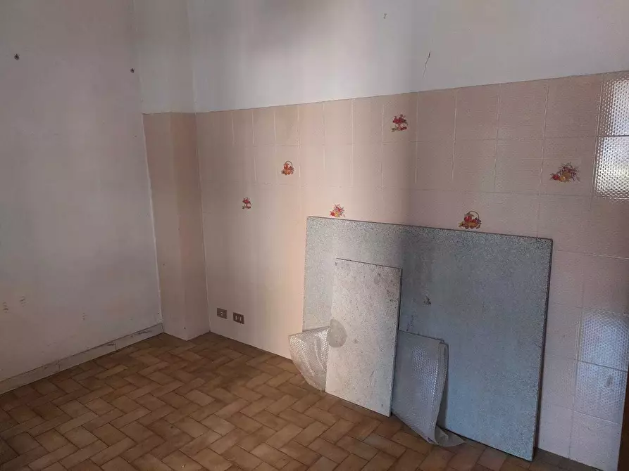 Immagine 14 di Casa semindipendente in vendita  in Via Cisa 40 a Sarzana