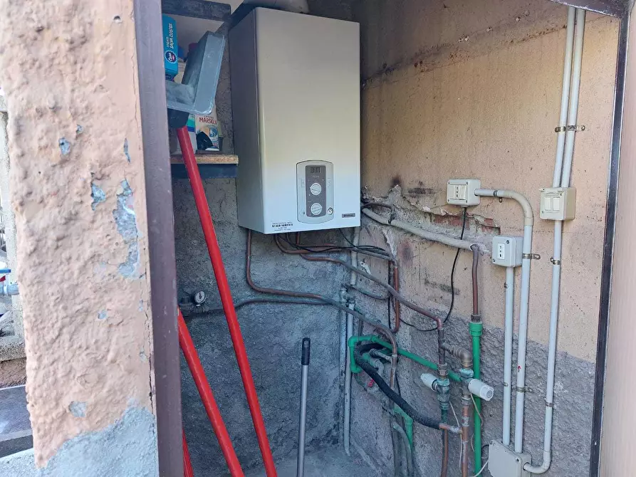 Immagine 5 di Casa semindipendente in vendita  in Via Olmarello 116 a Castelnuovo Magra