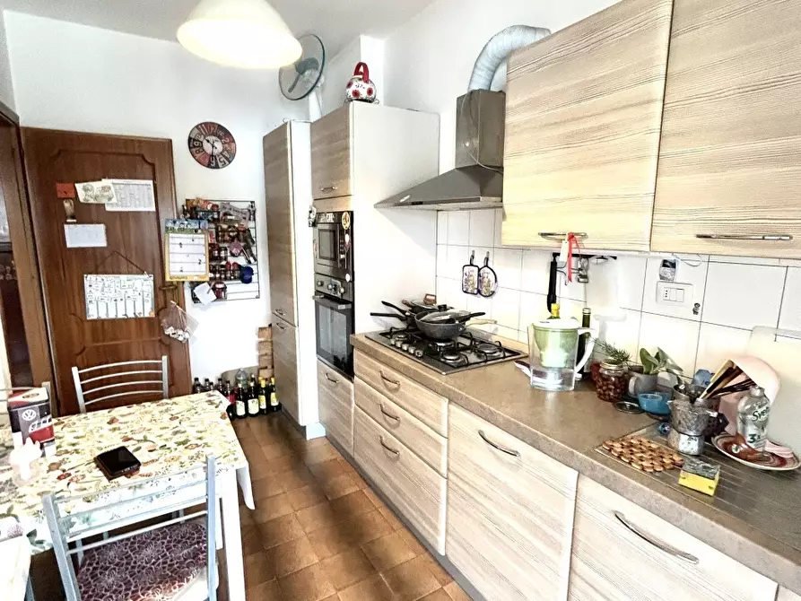 Immagine 11 di Appartamento in vendita  in Via della Resistenza 15 a Castelnuovo Magra