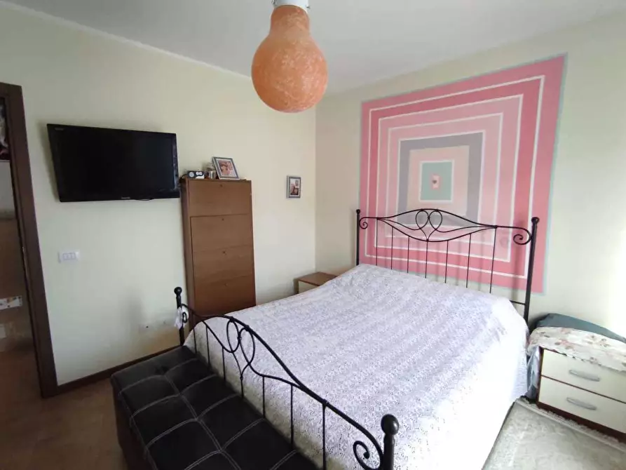 Immagine 4 di Bilocale in vendita  in Via Persio a Ameglia