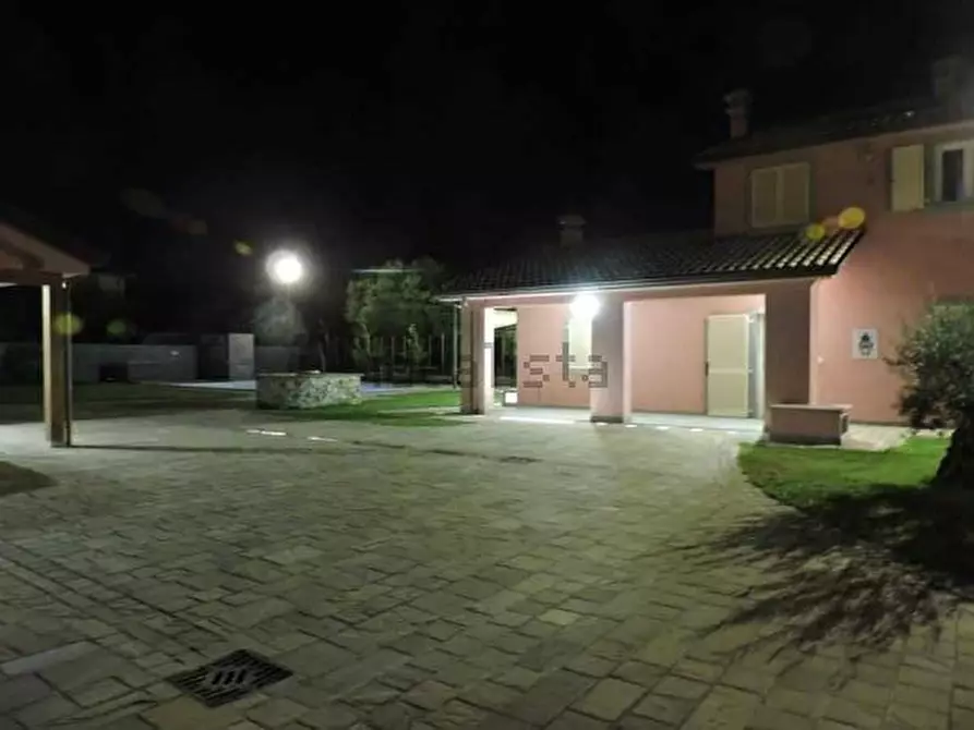 Immagine 103 di Casa semindipendente in vendita  a Castelnuovo Magra