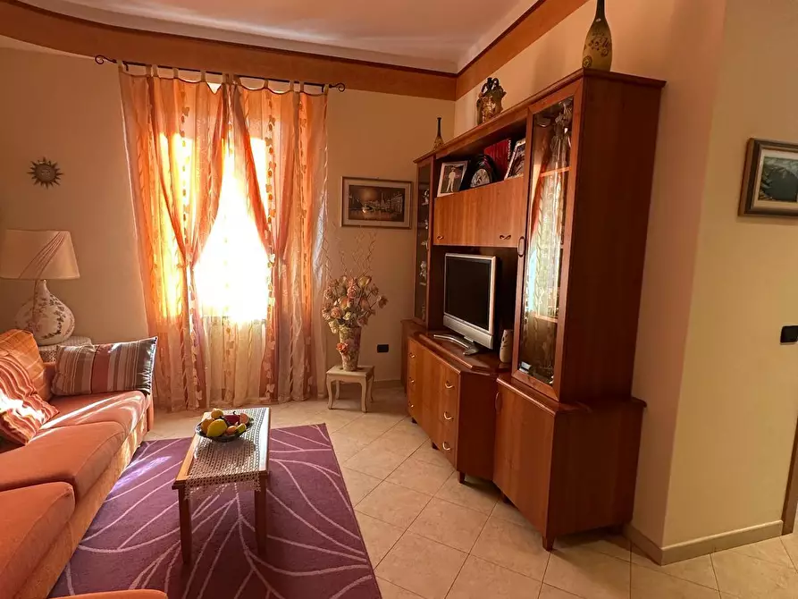 Immagine 3 di Villa in vendita  in Via della Resistenza 38 a Castelnuovo Magra