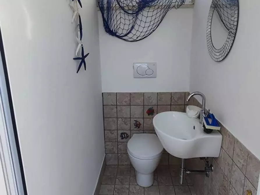 Immagine 21 di Villetta a schiera in vendita  in Viale Regina Elena 64 a San Felice Circeo