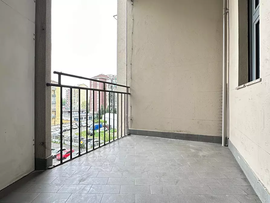 Immagine 10 di Trilocale in vendita  in Piazza Pitagora 12 a Torino