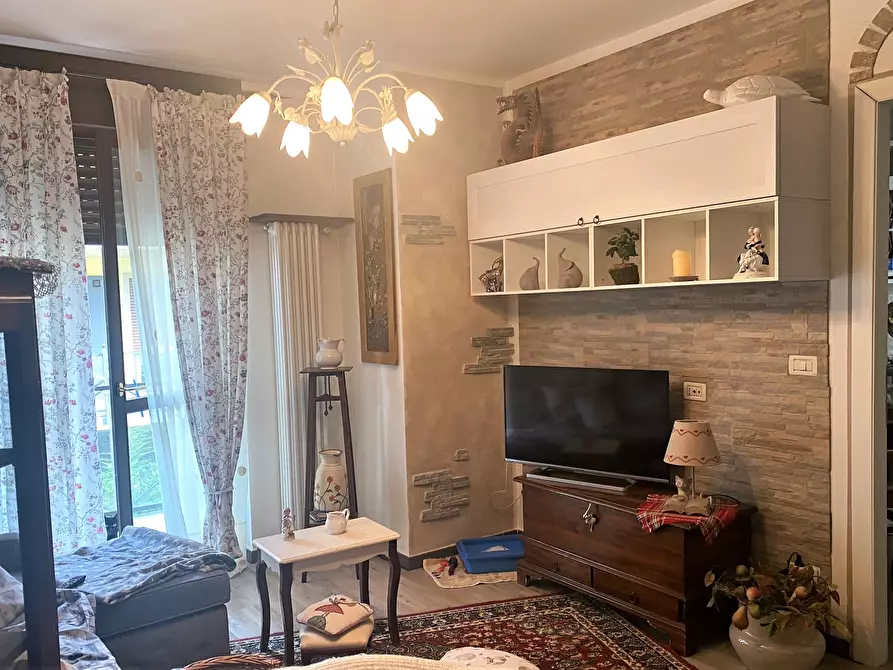 Immagine 2 di Quadrilocale in vendita  in Via Case Sparse 1 a Beinasco