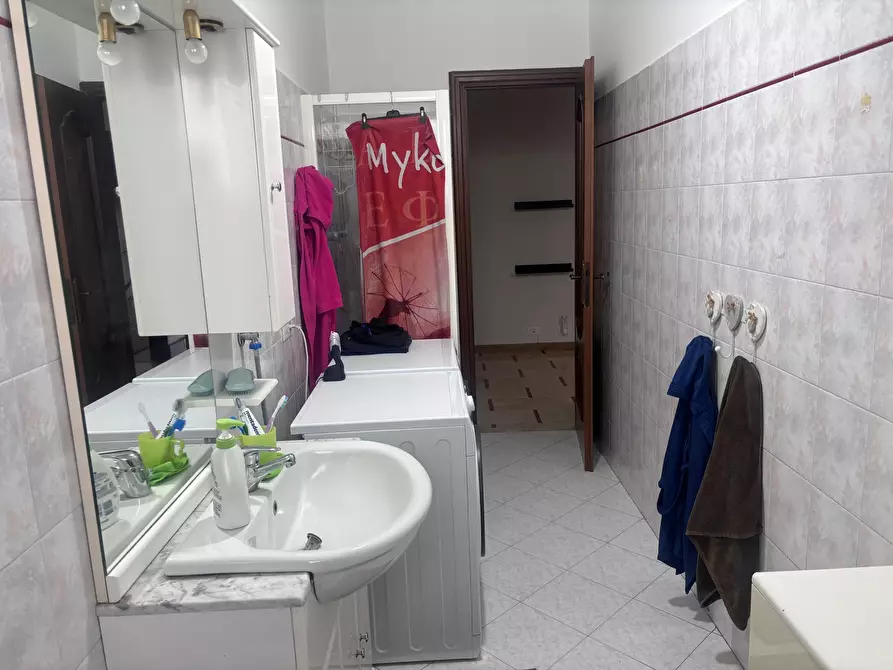 Immagine 13 di Trilocale in vendita  in Viale Papa Giovanni XXIII 5 a Beinasco