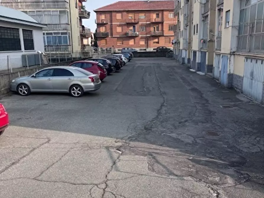 Immagine 21 di Trilocale in vendita  in Via Nino Bixio 6 a Beinasco