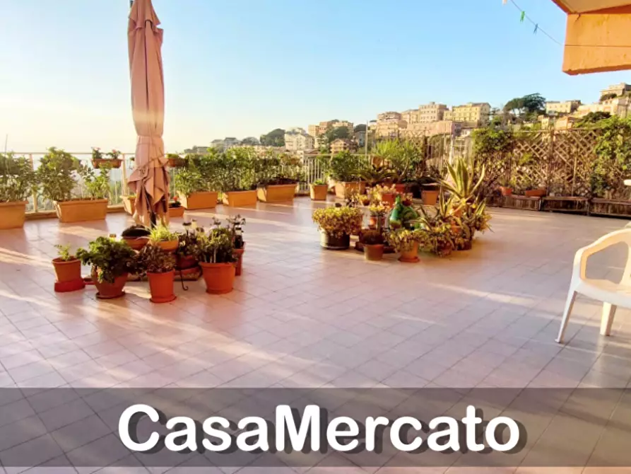 Immagine 1 di Trilocale in vendita  in Via Roma a Rocca Di Papa