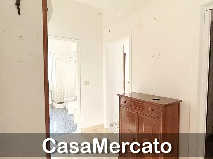 Immagine 8 di Bilocale in vendita  a Rocca Di Papa