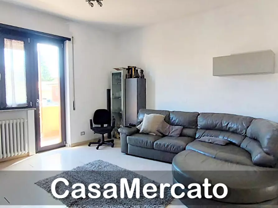 Immagine 7 di Trilocale in vendita  in Via IV Novembre a Rocca Di Papa