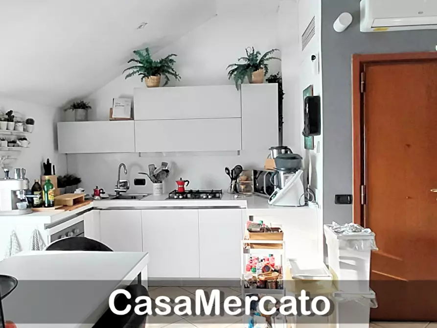 Immagine 3 di Attico in vendita  a Rocca Di Papa