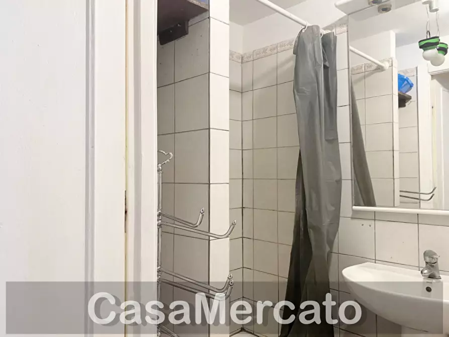 Immagine 9 di Bilocale in vendita  in Via del Porticato a Rocca Di Papa