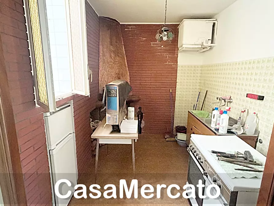 Immagine 9 di Bilocale in vendita  a Rocca Di Papa