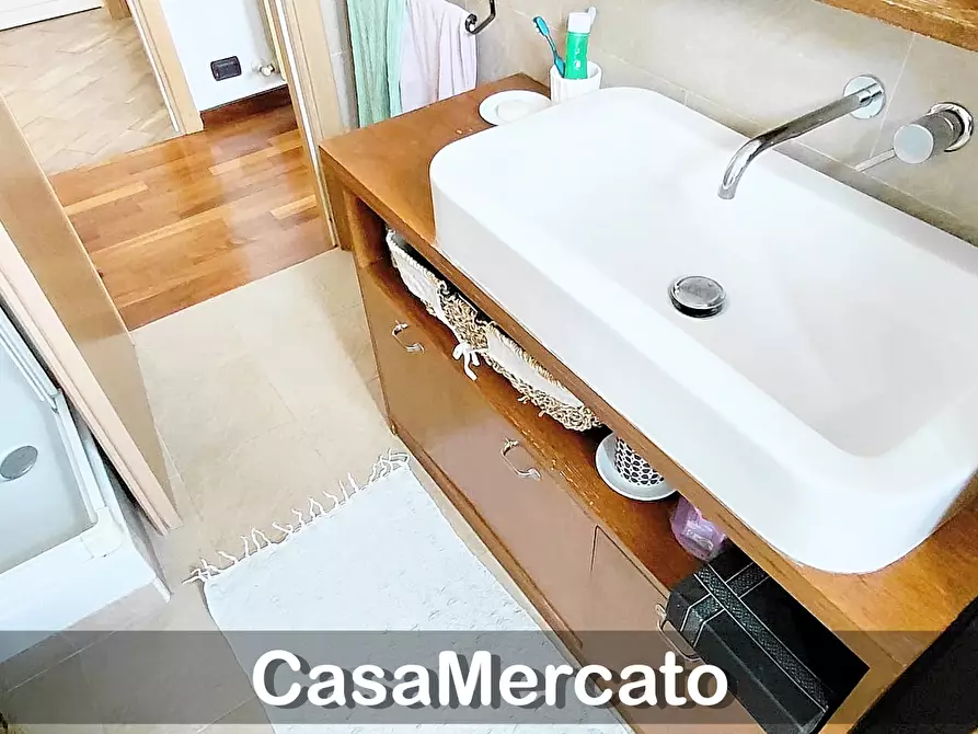 Immagine 26 di Trilocale in vendita  in Via Nettunense a Albano Laziale