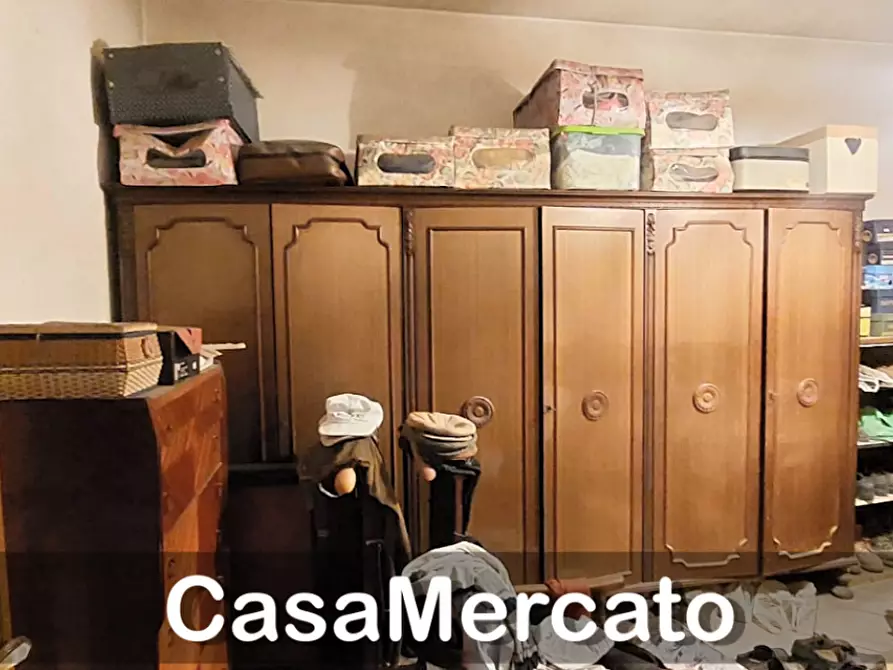 Immagine 8 di Trilocale in vendita  in Via Montepennolo a Rocca Di Papa