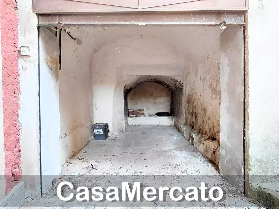 Immagine 21 di Trilocale in vendita  a Rocca Di Papa