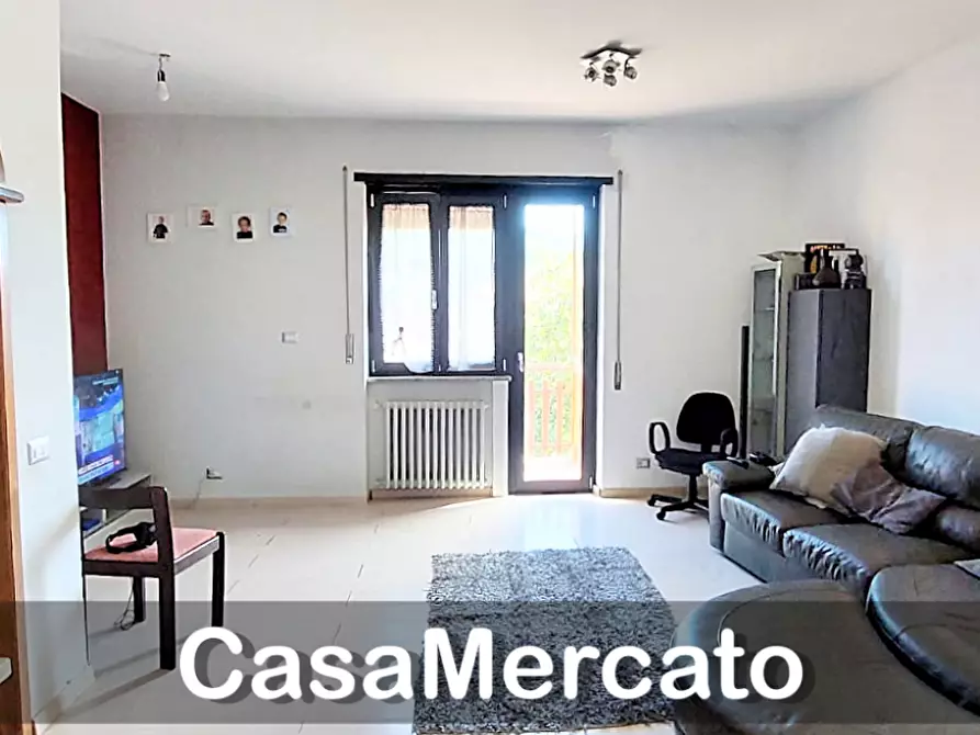 Immagine 8 di Trilocale in vendita  in Via IV Novembre a Rocca Di Papa