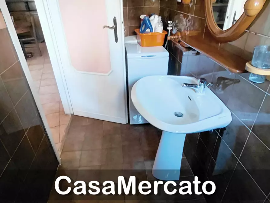 Immagine 13 di Bilocale in vendita  in Via dei Vigneti a Rocca Priora