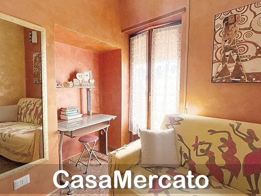 Immagine 1 di Bilocale in vendita  in Via San Francesco d'Assisi a Rocca Di Papa