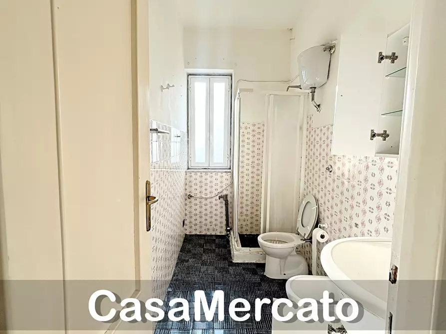 Immagine 24 di Bilocale in vendita  a Rocca Di Papa