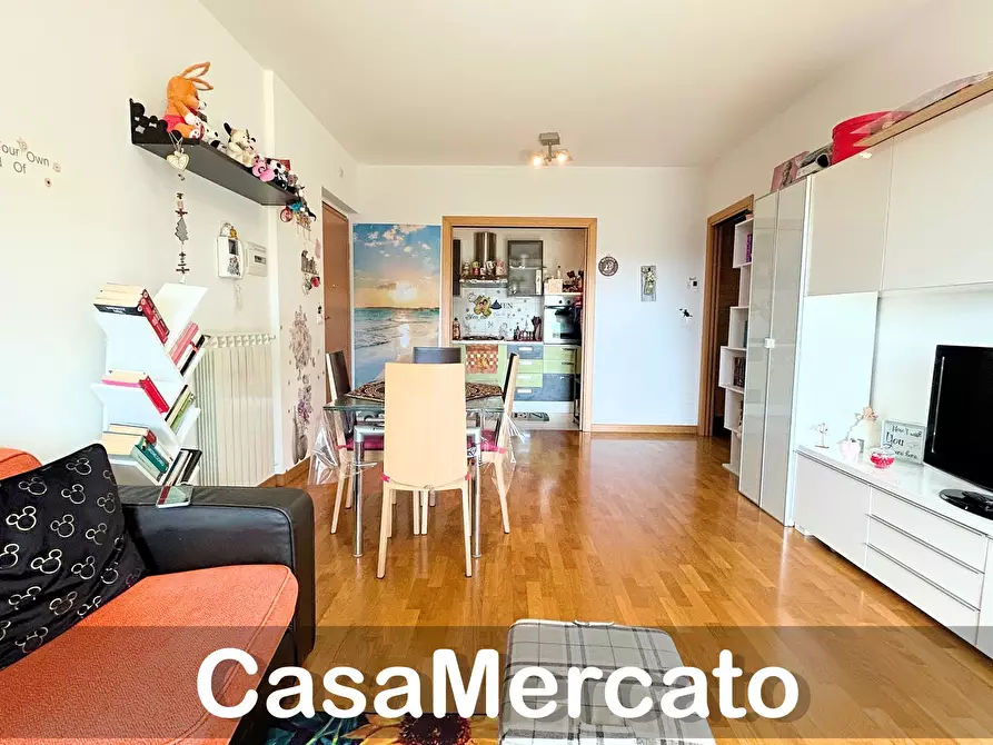 Immagine 3 di Bilocale in vendita  in Via Cavour a Rocca Di Papa