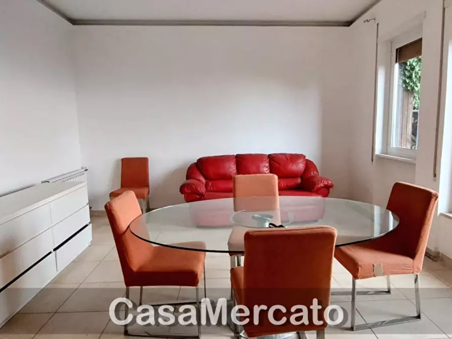 Immagine 7 di Bilocale in vendita  in Via Roma a Rocca Di Papa