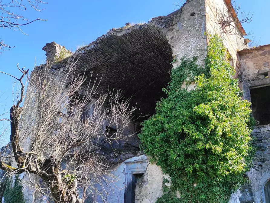 Immagine 17 di Palazzo in vendita  a Fisciano