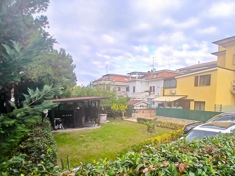 Immagine 63 di Casa indipendente in vendita  a San Benedetto Del Tronto