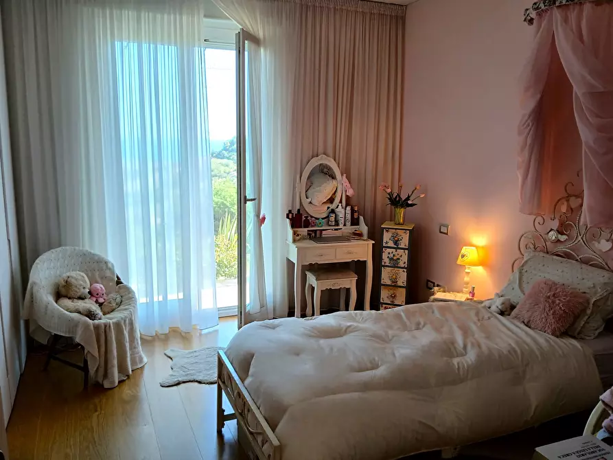 Immagine 39 di Casa indipendente in vendita  a San Benedetto Del Tronto