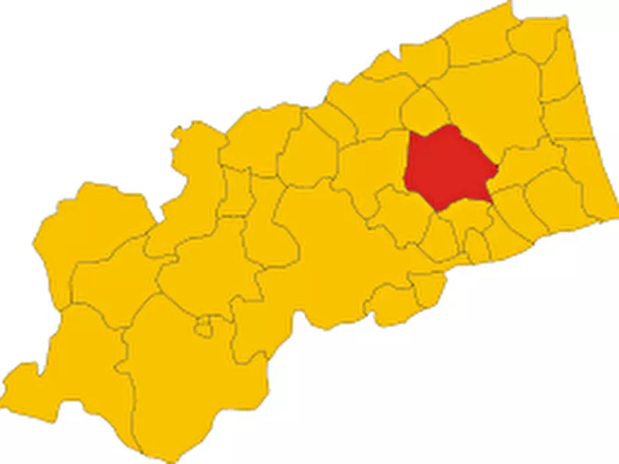 Immagine 3 di Terreno industriale in vendita  a Offida
