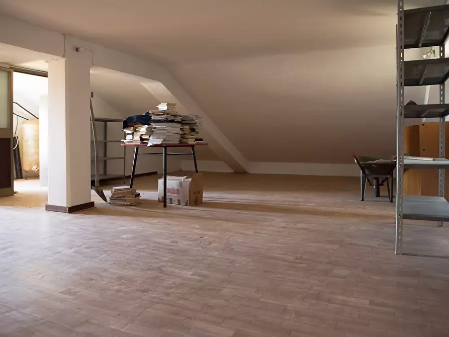 Immagine 29 di Pentalocale in vendita  in via kennedy a San Fele