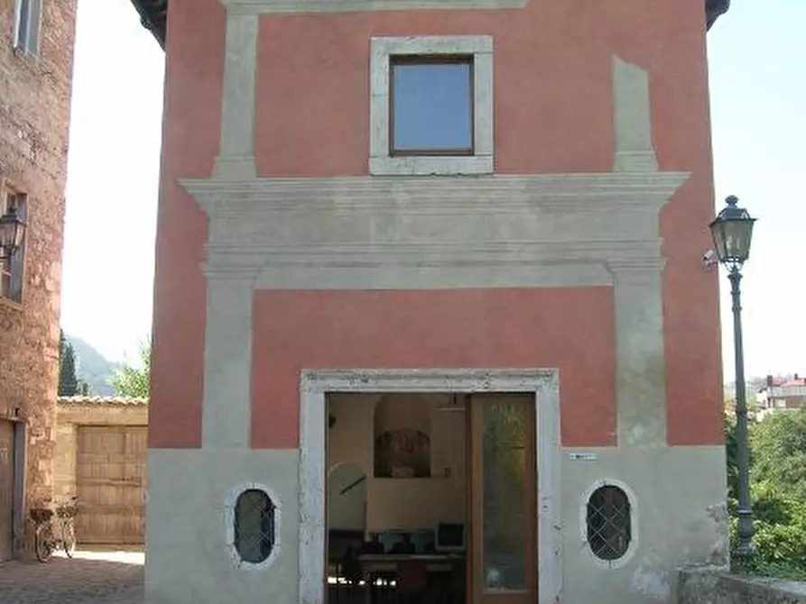 Immagine 1 di Casa indipendente in vendita  in centro storico a Ascoli Piceno