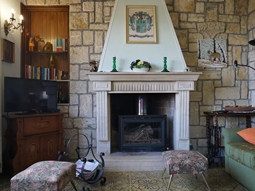 Immagine 17 di Casa indipendente in vendita  a Ascoli Piceno