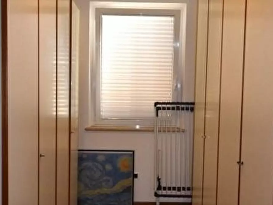 Immagine 21 di Locale commerciale in vendita  a Monteprandone